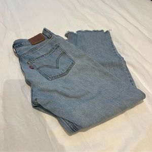 Levi’s dad jeans